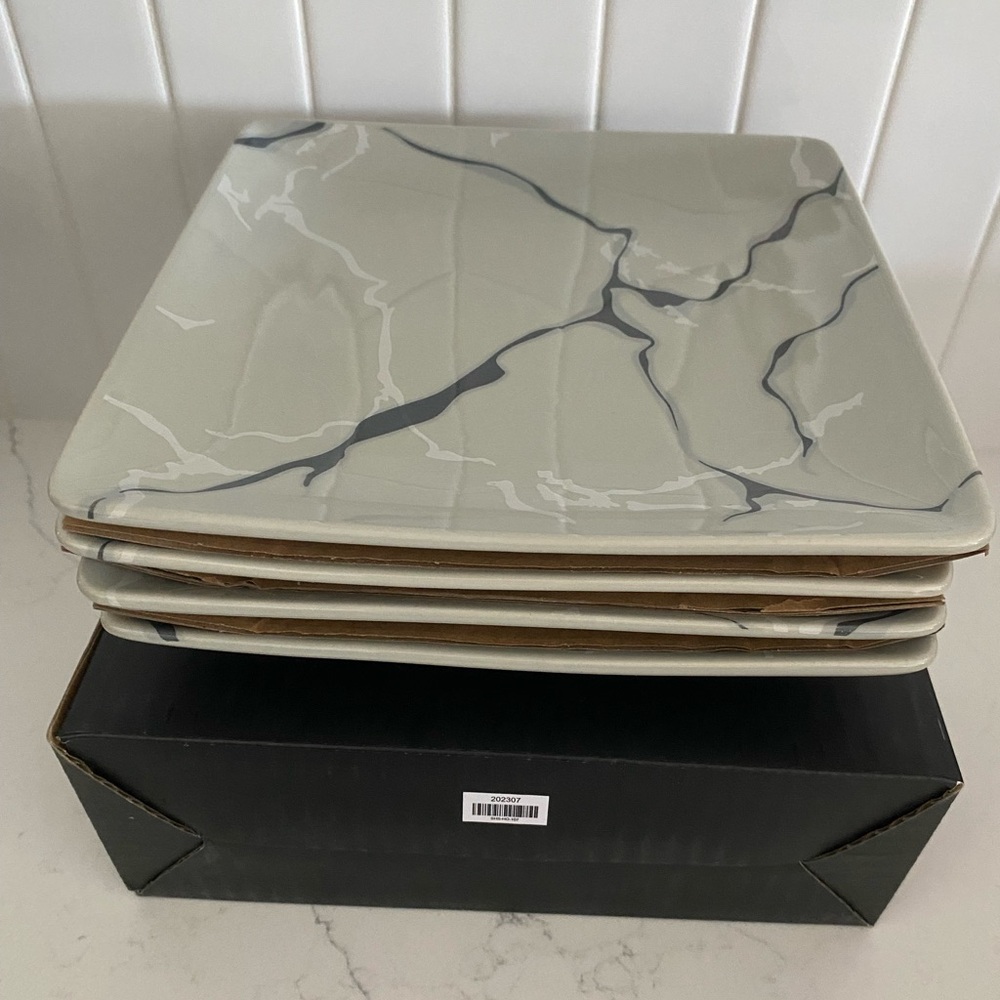 Short Stories Marble Pattern Square Plates Set (4)